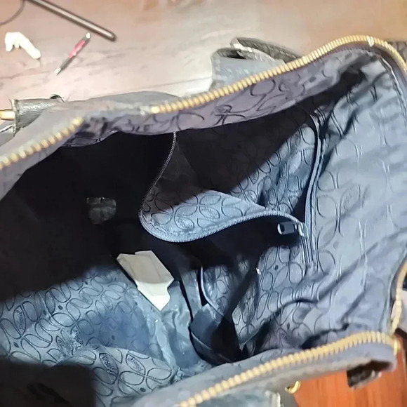 Fossil Modern Cargo Black Soft Leather Bag - Picture 6 of 10